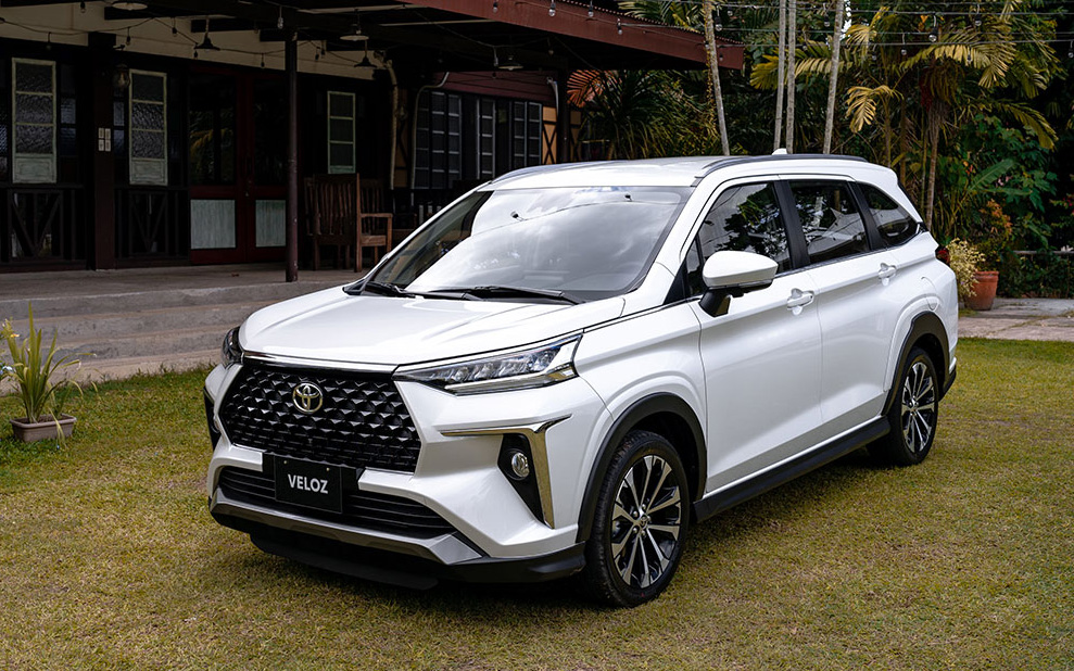 Toyota Veloz Cross lộ bản hybrid mới cùng gói thể thao, thêm lựa chọn tiết kiệm xăng cho dân dịch vụ, dễ sớm về Việt Nam đáp trả Xpander- Ảnh 2.