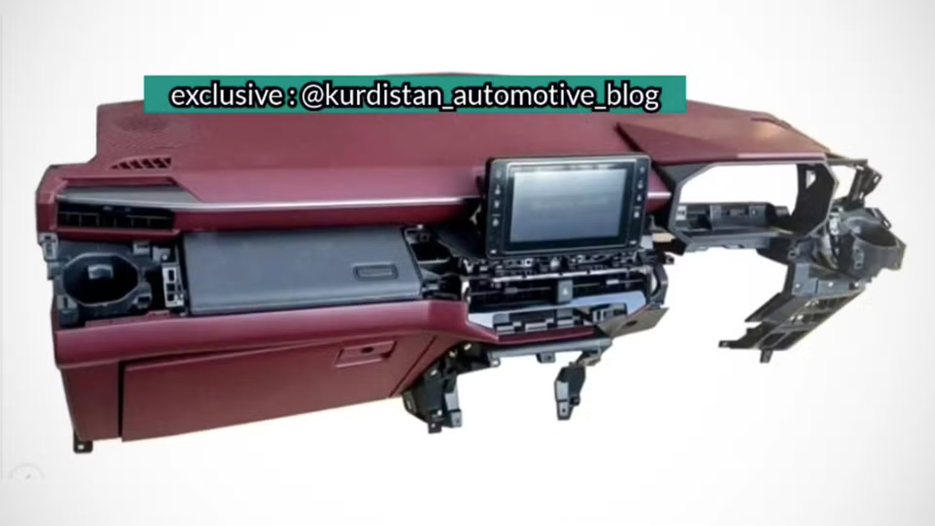 Toyota Hilux đời mới lộ thêm ảnh nội thất rõ nét hơn: Táp-lô góc cạnh, màn hình đặt nổi, có điểm giống Corolla Cross- Ảnh 2.