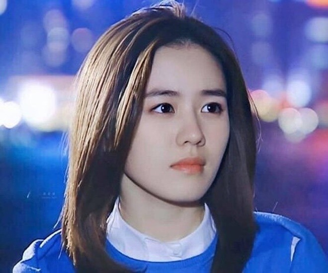 Nhan sắc tuổi 19 của Son Ye Jin trong bộ phim đầu tay khiến khán giả trầm trồ.