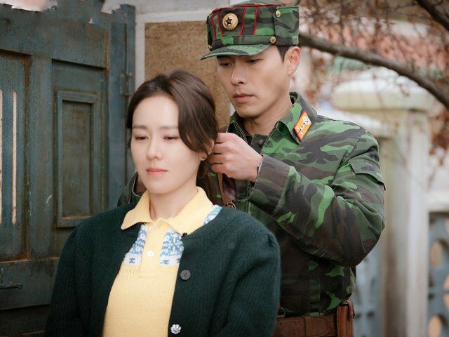 Son Ye Jin là nữ chính được yêu thích hàng đầu trên màn ảnh Hàn.