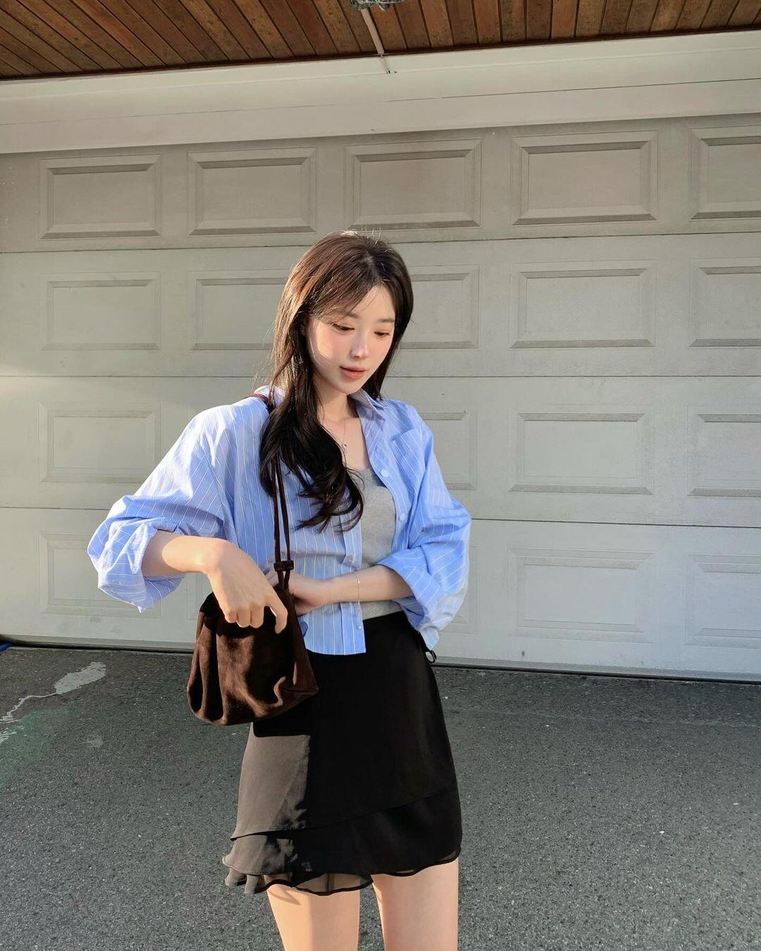 Chị em công sở muốn mặc đẹp mỗi ngày, nhất định phải có đủ 5 kiểu sơ mi amp;#34;thần thánhamp;#34; này trong tủ đồ - 15