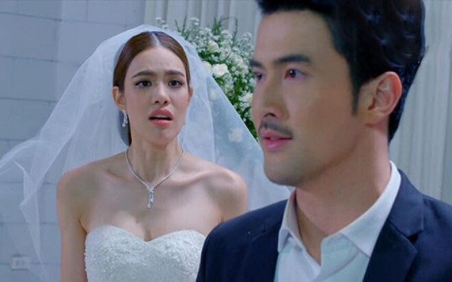 Tôi sững sờ khi vợ cũ không mời mà đến dự đám cưới của tôi. (Ảnh minh họa)