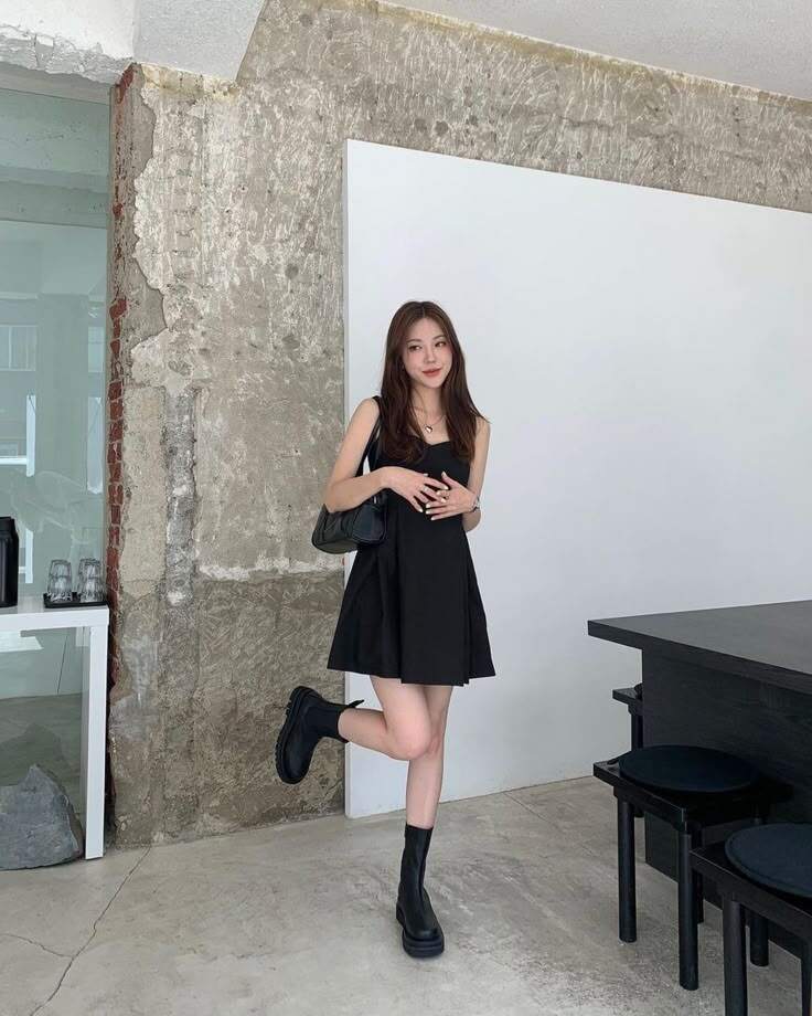 5 kiểu giày cứ mang vào là cao hẳn vài centimet, diện outfit nào cũng xịn mịn amp;#34;hack dángamp;#34; hơn bội phần - 19