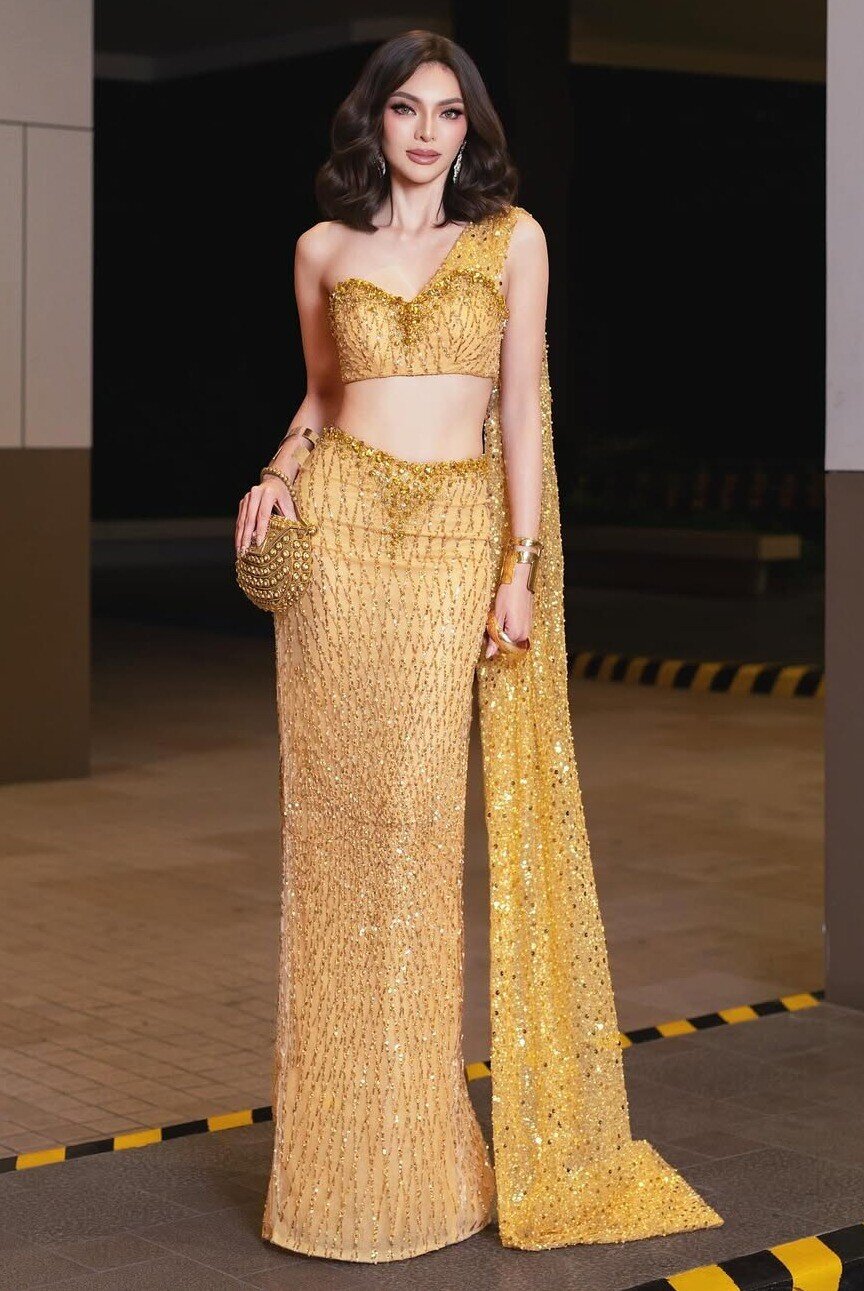 Miss Grand International 2025: Nhan sắc xinh như búp bê, mê mặc táo bạo khiến dân tình amp;#34;bỏng mắtamp;#34; - 8