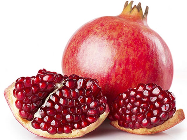 Lựu mang ý nghĩa hoá giải và thúc đẩy vận may cho con cái.