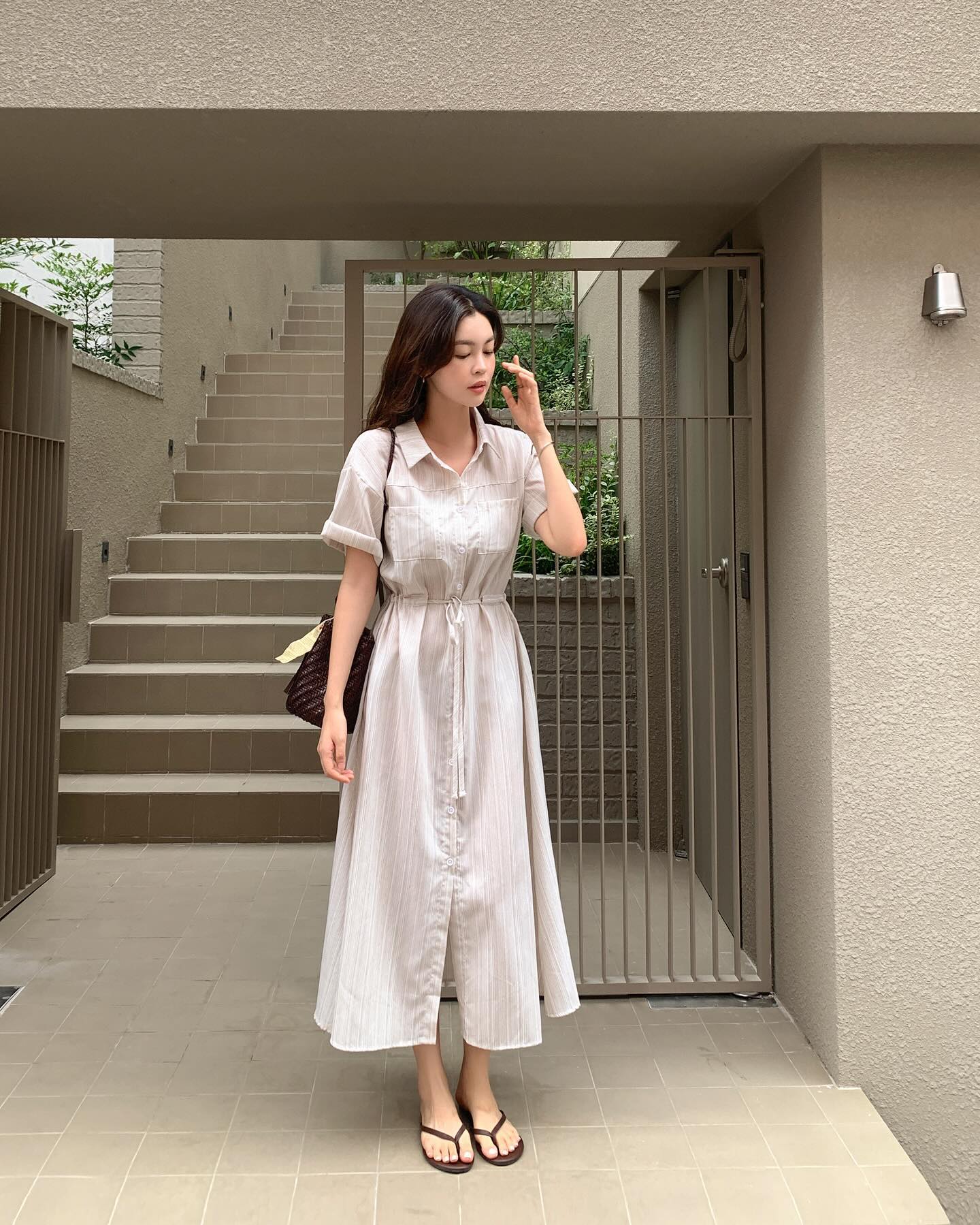 3 kiểu váy được phụ nữ U40 mê mẩn, vừa che khuyết điểm khéo vừa sang chảnh ngút ngàn - 6