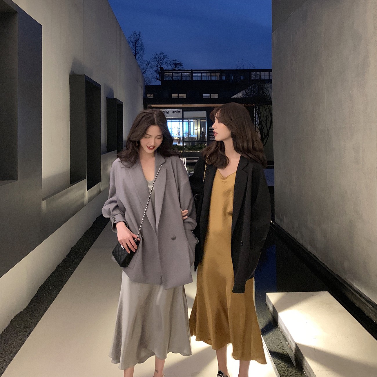 3 kiểu váy được phụ nữ U40 mê mẩn, vừa che khuyết điểm khéo vừa sang chảnh ngút ngàn - 10