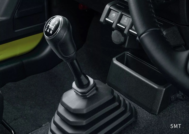Suzuki Jimny hết thời bị chê 'đắt mà chẳng có gì': Màn mượn Swift, bổ sung ADAS- Ảnh 22.