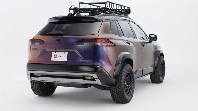 Toyota Corolla Cross bất ngờ thêm bản offroad: Gầm cao, lốp khủng, cốp thiết kế cực lạ, nhưng có chi tiết làm cho đẹp chứ không mấy tác dụng- Ảnh 6.