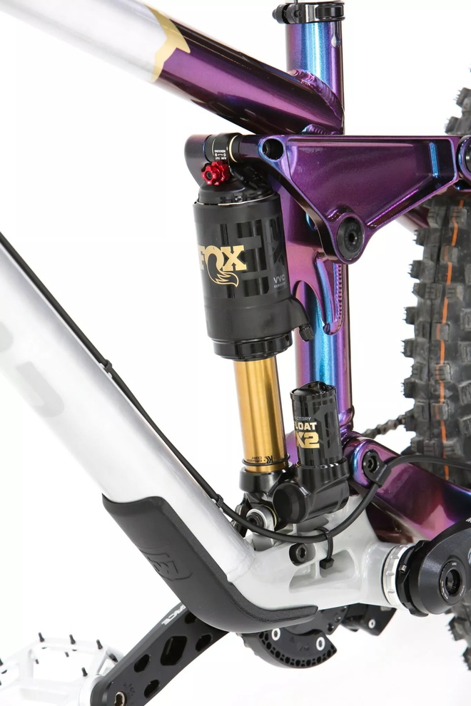 Toyota Corolla Cross bất ngờ thêm bản offroad: Gầm cao, lốp khủng, cốp thiết kế cực lạ, nhưng có chi tiết làm cho đẹp chứ không mấy tác dụng- Ảnh 8.