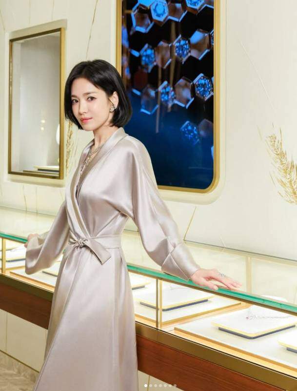 Khác hẳn Song Hye Kyo càng cắt ngắn càng sang, Son Ye Jin để tóc ngắn lại “tụt hạng” nhan sắc - 25