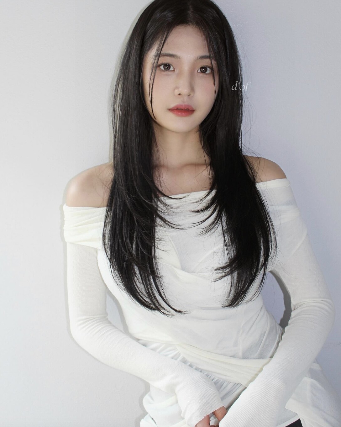 5 kiểu tóc đen chuẩn amp;#34;cứu cánhamp;#34; cho nàng mặt tròn: Che khuyết điểm cực khéo, tôn nét mềm mại, cắt xong ai cũng trầm trồ - 1