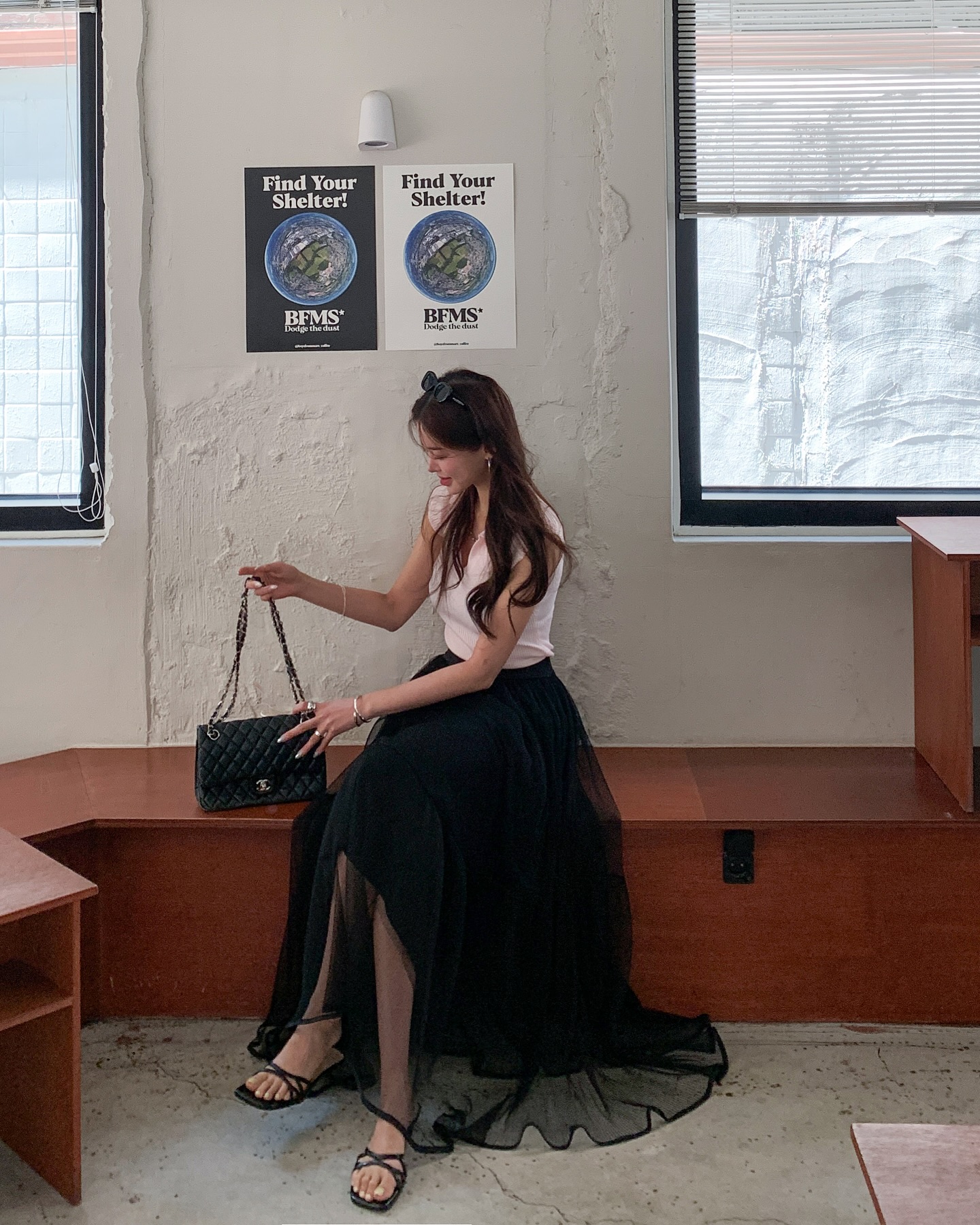 Phụ nữ U40 muốn amp;#34;cưa sừng làm nghéamp;#34; phải có 4 kiểu giày này trong tủ đồ: Diện đồ nào cũng sang, trẻ ra hơn vài tuổi - 15