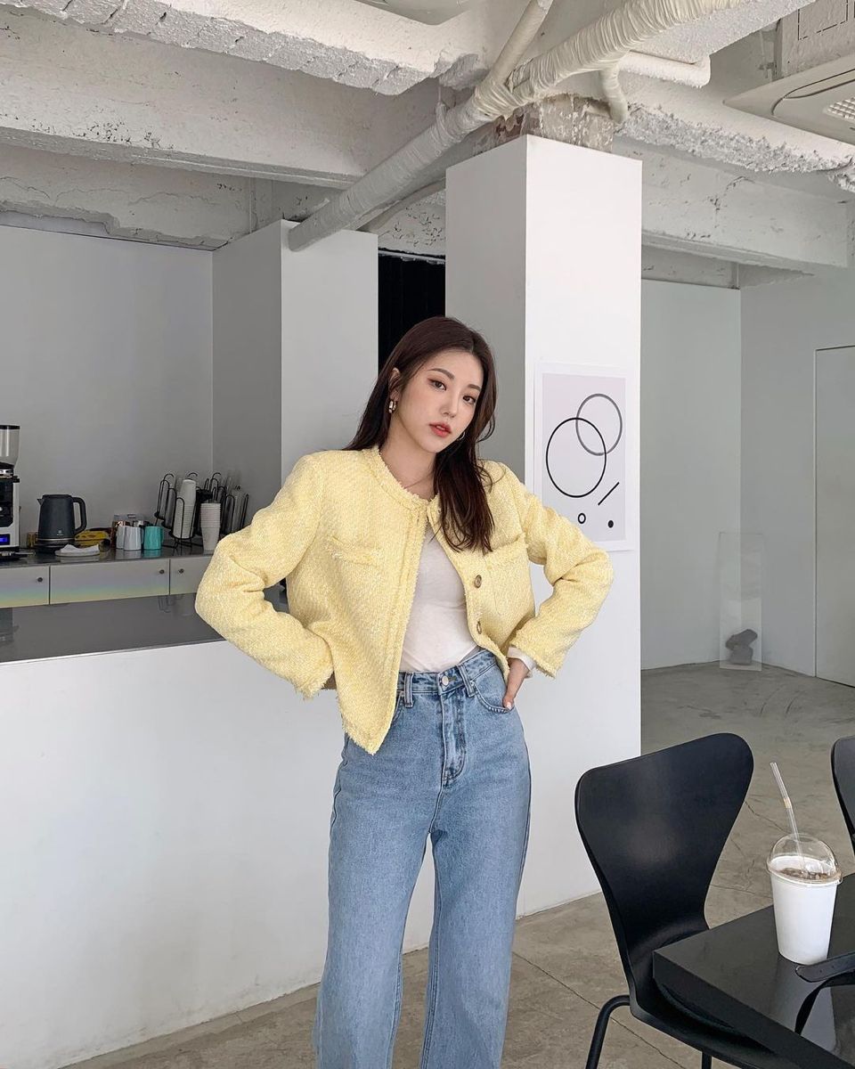 Không cần sắm nhiều, mùa đông tôi vẫn amp;#34;sang ngầmamp;#34; nhờ 3 kiểu áo khoác vừa dễ phối lại tôn dáng - 2