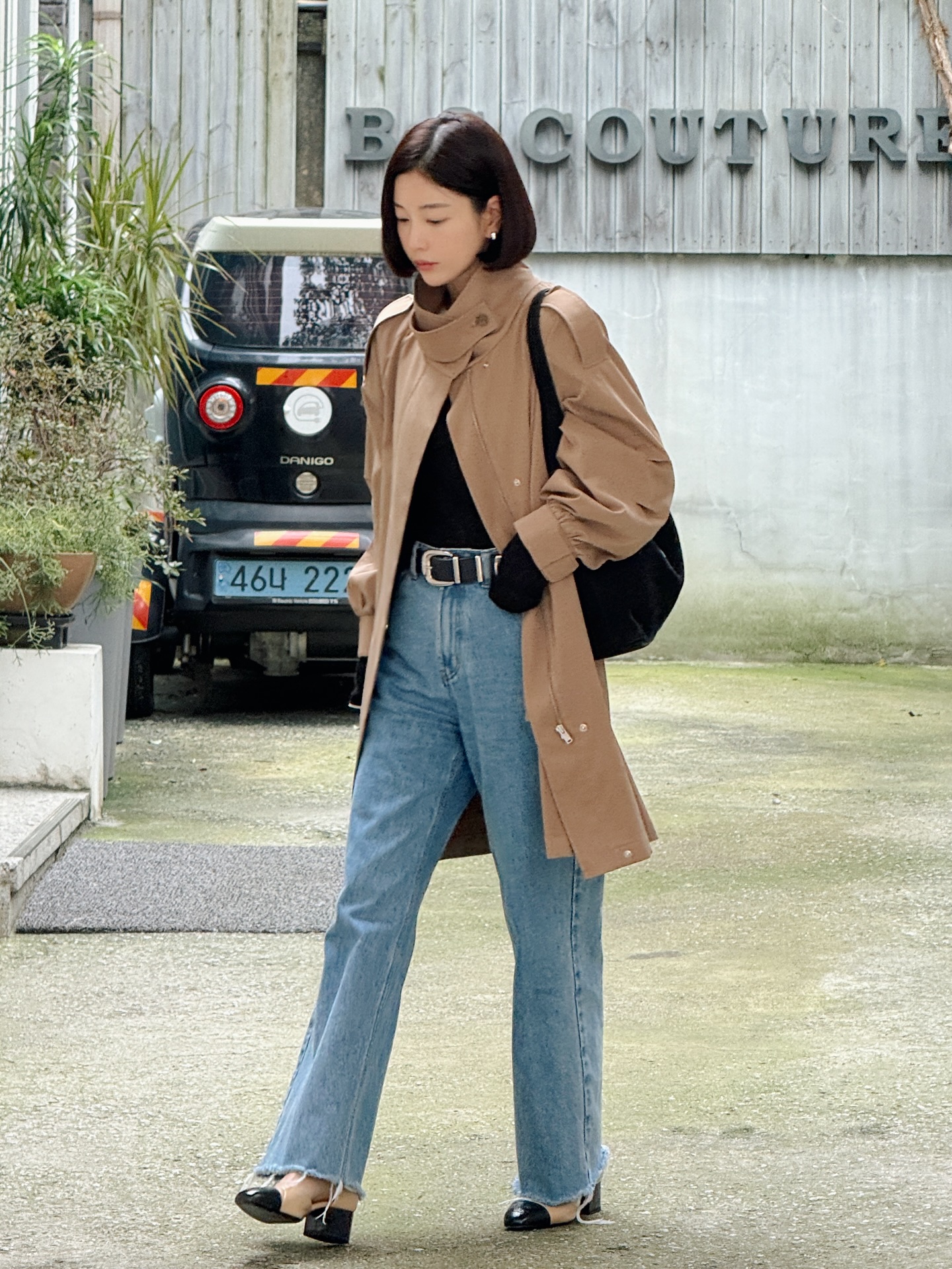 Không cần sắm nhiều, mùa đông tôi vẫn amp;#34;sang ngầmamp;#34; nhờ 3 kiểu áo khoác vừa dễ phối lại tôn dáng - 10