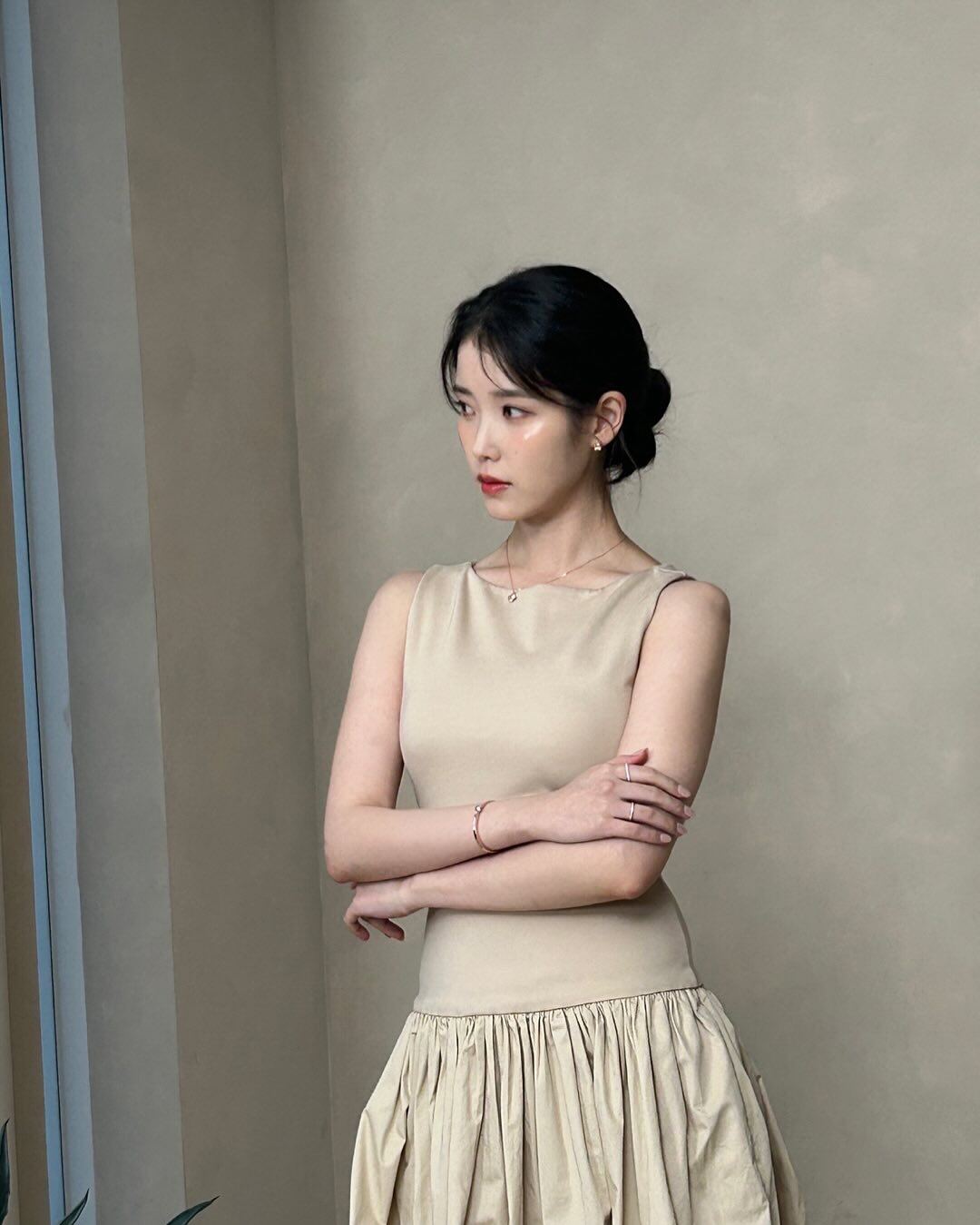 Không chỉ sở hữu gương mặt nhỏ xíu, amp;#34;em gái quốc dânamp;#34; còn khiến dân tình mê mẩn vì 5 kiểu tóc amp;#34;gánhamp;#34; visual đỉnh chóp - 19