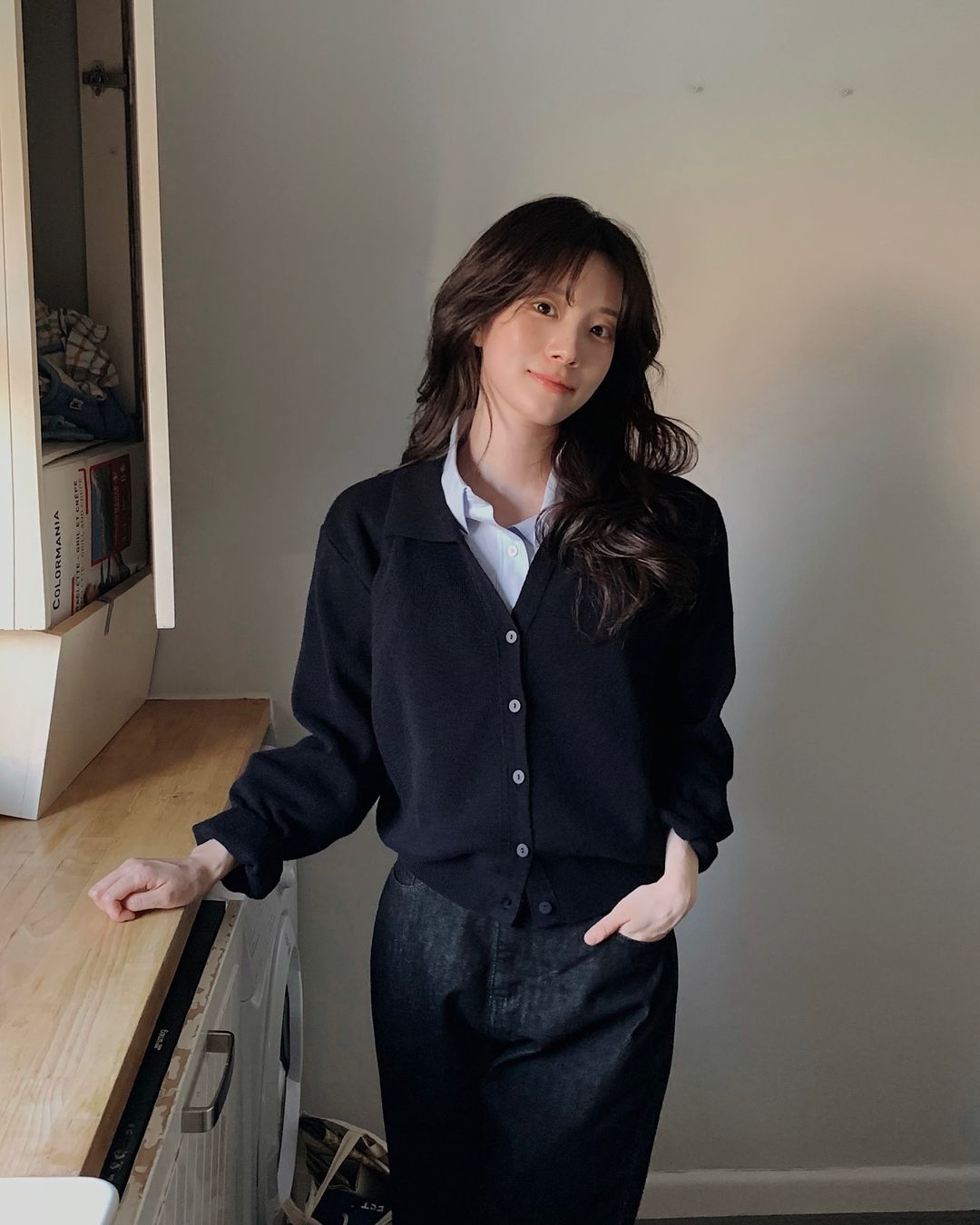 Chẳng cần nghĩ nhiều, mùa đông tôi vẫn sang khỏi bàn nhờ 5 kiểu áo này: Diện lên xinh hơn hẳn, nhìn phát đã thấy có gu - 6