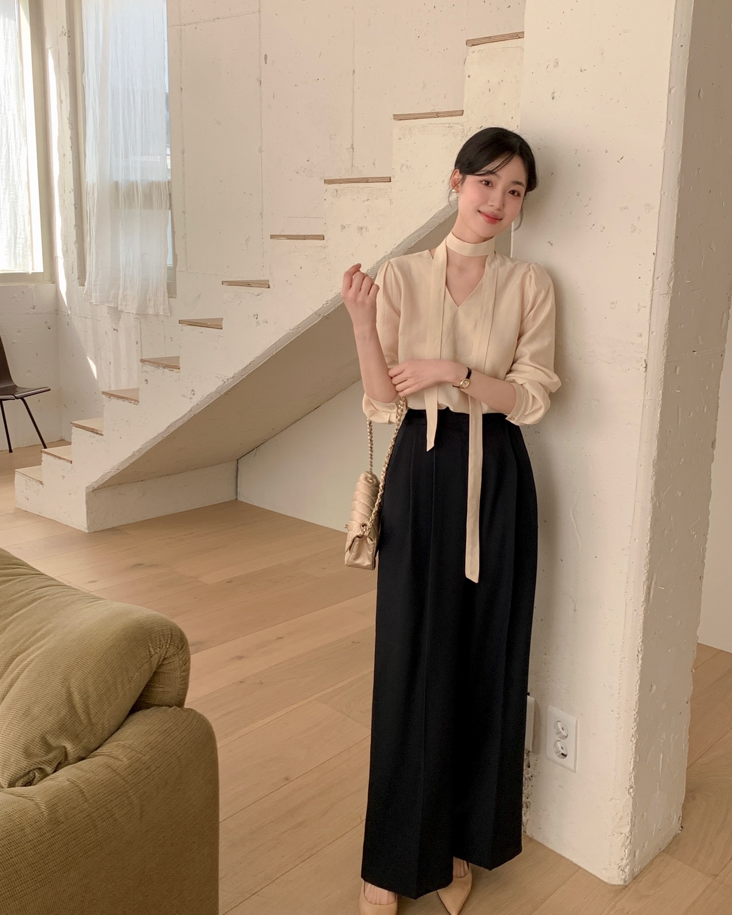 Dân công sở thích mặc quần âu phải nắm đúng 4 nguyên tắc này, kẻo mất điểm thanh lịch lúc nào không hay - 2