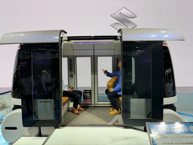 Suzuki tung dàn xe cực độc: Ô tô điện nhỏ hơn Jimny, Fronx chịu được 'rượu liều cao', xe leo cầu thang, xe máy như 'Chaly cúc cu bản điện'- Ảnh 13. Suzuki tung dàn xe cực độc: Ô tô điện nhỏ hơn Jimny, Fronx chịu được 'rượu liều cao', xe leo cầu thang, xe máy như 'Chaly cúc cu bản điện'- Ảnh 13.