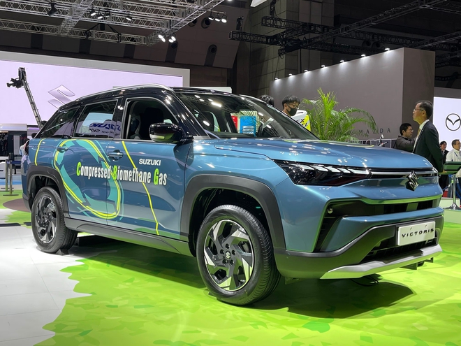 Suzuki tung dàn xe cực độc: Ô tô điện nhỏ hơn Jimny, Fronx chịu được 'rượu liều cao', xe leo cầu thang, xe máy như 'Chaly cúc cu bản điện'- Ảnh 6. Suzuki tung dàn xe cực độc: Ô tô điện nhỏ hơn Jimny, Fronx chịu được 'rượu liều cao', xe leo cầu thang, xe máy như 'Chaly cúc cu bản điện'- Ảnh 6.