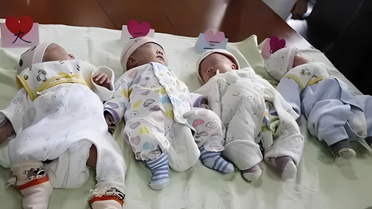 Thai kỳ đôi và đa thai mang đến nhiều thách thức cho sức khoẻ mẹ và bé - Ảnh minh hoạ.