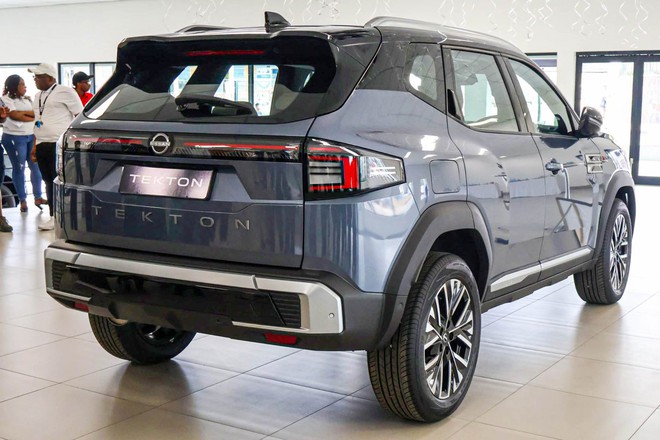 Nissan Tekton - SUV cùng cỡ Creta lộ cấu hình 7 chỗ với thân dài, mâm lốp lớn hơn, dễ nâng cấp cả ADAS - Ảnh 6.