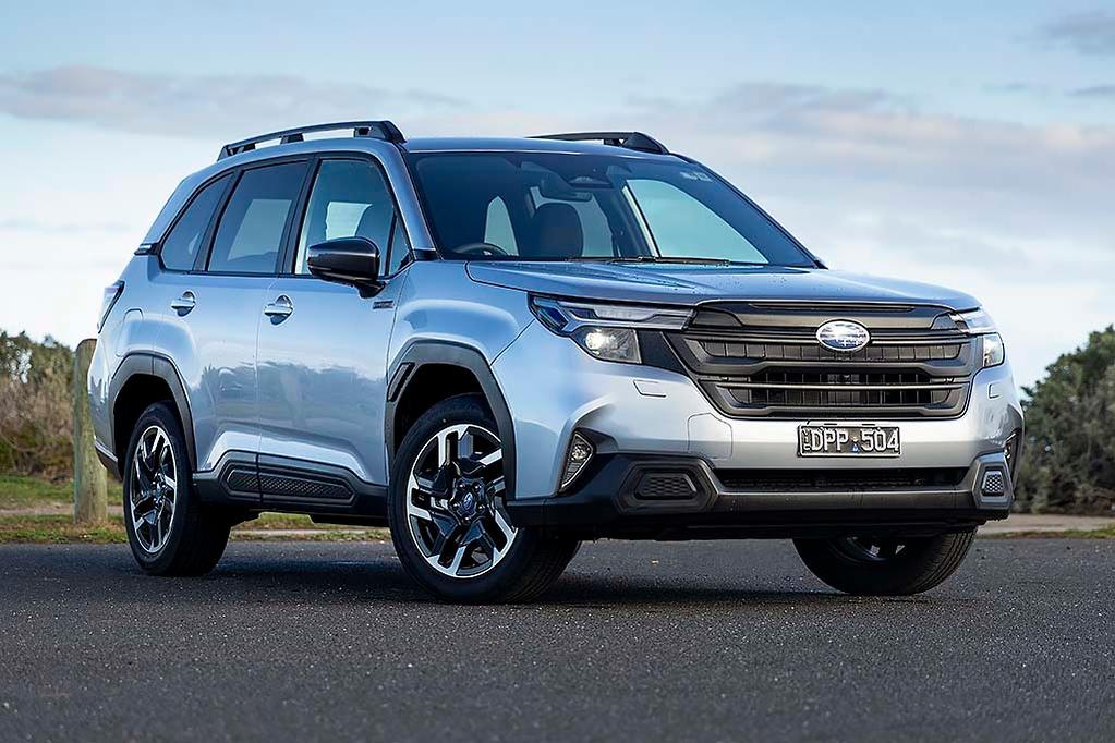 Subaru Forester hybrid bị triệu hồi vì lỗi liên quan hộp số: Số P có thể không hoạt động khiến xe tự di chuyển khi đang đỗ - Ảnh 1.