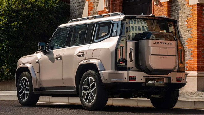 SUV PHEV mới tiệm cận cỡ Prado, giá quy đổi hơn 540 triệu đồng: Tiện nghi như xe sang, tối ưu off-road, hết xăng vẫn chạy tiếp hơn 250km - Ảnh 3.