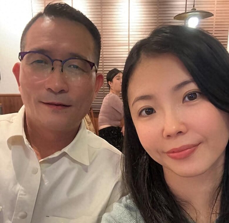 Lý Lệ và người chồng hiện tại.
