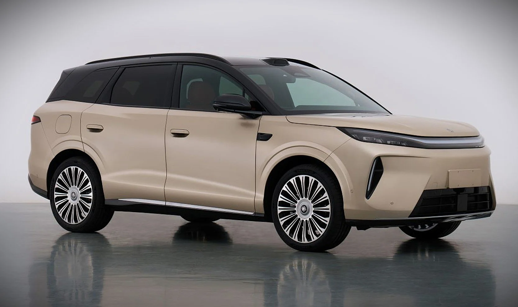 BYD Sealion 8 sắp có nâng cấp lớn tại 'quê nhà': Tăng kích cỡ, mạnh gần 700 mã lực, đi TP.HCM - Nha Trang khứ hồi thoải mái - Ảnh 1.