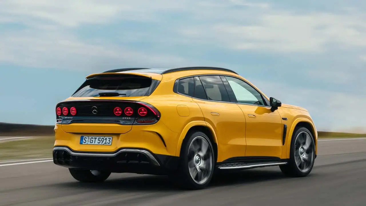 Mercedes-AMG GT SUV 2028 ra mắt: SUV thuần điện gần 1.200 mã lực, sạc 10 phút đi thêm 454 km - Ảnh 2.