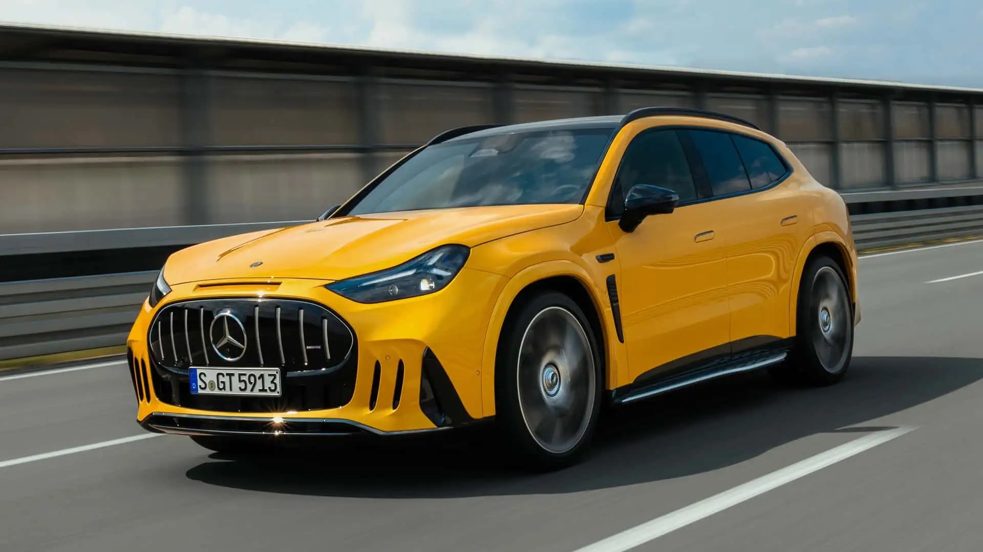Mercedes-AMG GT SUV 2028 ra mắt: SUV thuần điện gần 1.200 mã lực, sạc 10 phút đi thêm 454 km - Ảnh 7.