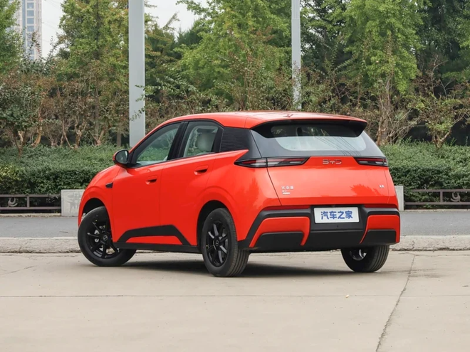 BYD Seagull 2026 ra mắt: Tăng kích cỡ gần bằng Dolphin, pin 'mini' nhưng vẫn có sạc siêu nhanh, giá quy đổi từ 255 triệu - Ảnh 3.