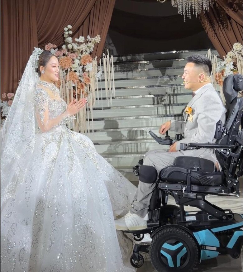 Xem thêm: Đám cưới của Niên Niên và Nhã Nhã