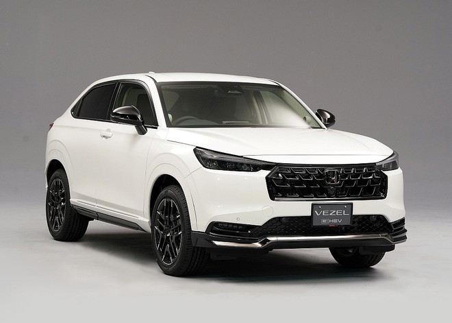 Honda HR-V 2027 ra mắt với gói ngoại thất thể thao, mâm mới, thêm cửa sổ trời toàn cảnh, 10 loa cạnh tranh Xforce, Yaris Cross - Ảnh 6.