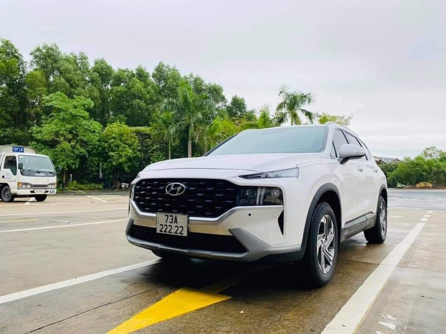 Chỉ trong 1 tháng, team Hyundai Santa Fe 2021 ẵm về tới 2 biển ngũ quý ‘222.22’, có xe được trả 2 tỷ đồng nhưng không bán - Ảnh 1.