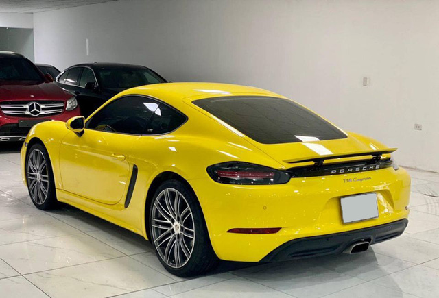 Sau 3 năm, Porsche 718 Cayman chạy lướt được rao bán ngang giá Mercedes-Benz S-Class - Ảnh 2.