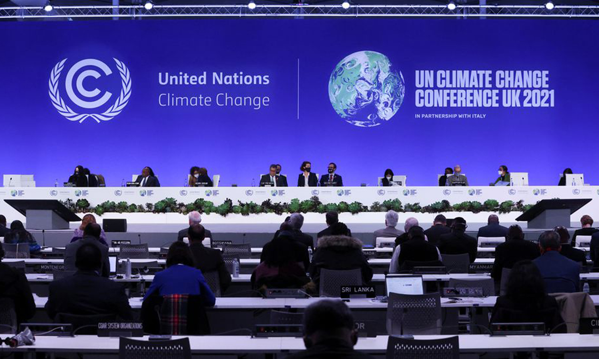 Hội nghị khí hậu COP26 khai mạc tại Glassgow, Anh hôm 31/10. Ảnh: Reuters.