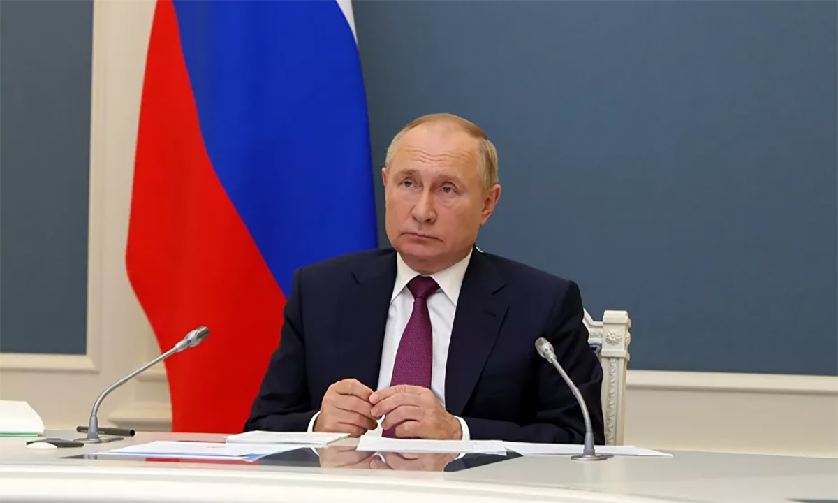Tổng thống Nga Vladimir Putin trong một cuộc điện đàm trực tuyến ngày 30/10. Ảnh: RIA Novosti.