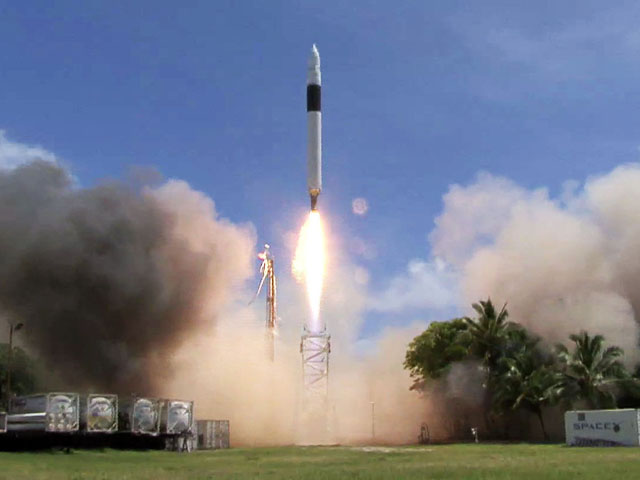 Lần phóng Falcon 1 thành công đầu tiên vào tháng 9/2008. Ảnh: SpaceX