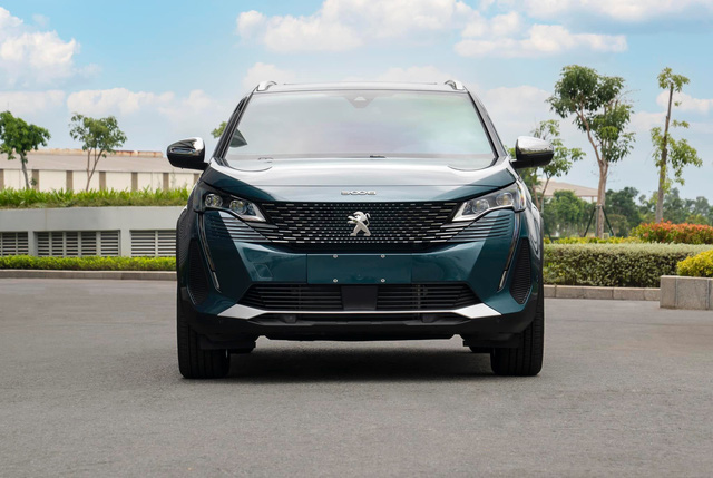 Ra mắt Peugeot 5008 2021 tại Việt Nam: Thêm nhiều option ngon, giá cao nhất 1,319 tỷ đồng - Ảnh 2.