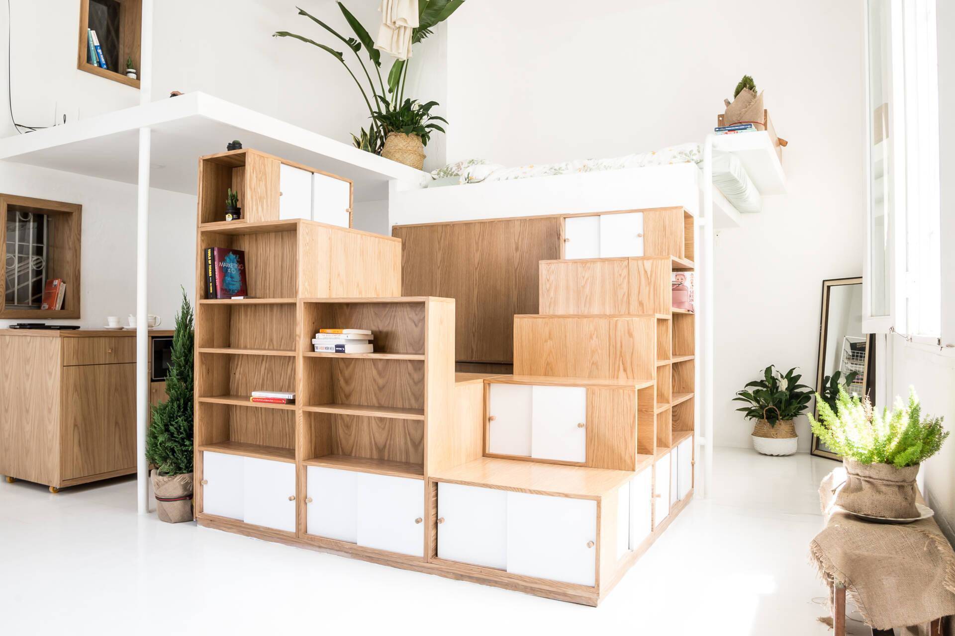 Căn hộ 30m2 ẩm mốc, xập xệ như rộng ra gấp đôi nhờ cách cải tạo đặc biệt - 6