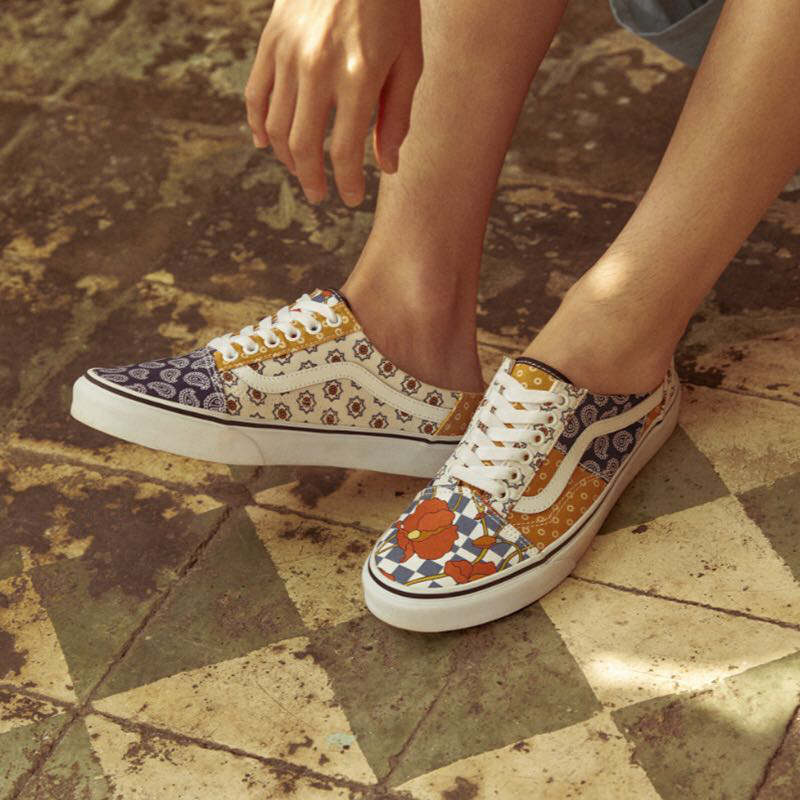 Vans và những thiết kế vintage độc đáo đón mùa lễ hội - Ảnh 2.