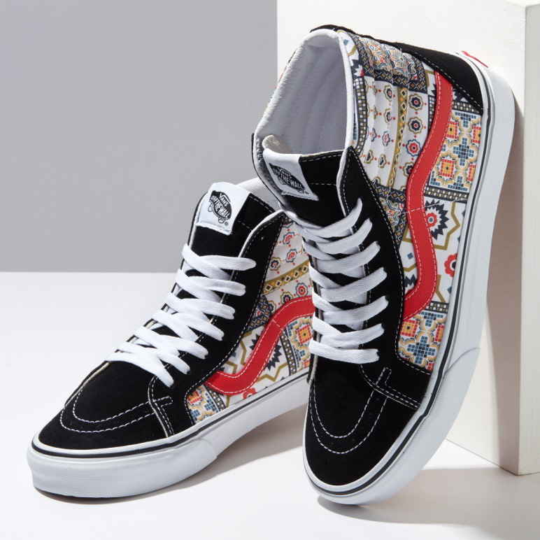 Vans và những thiết kế vintage độc đáo đón mùa lễ hội - Ảnh 3.