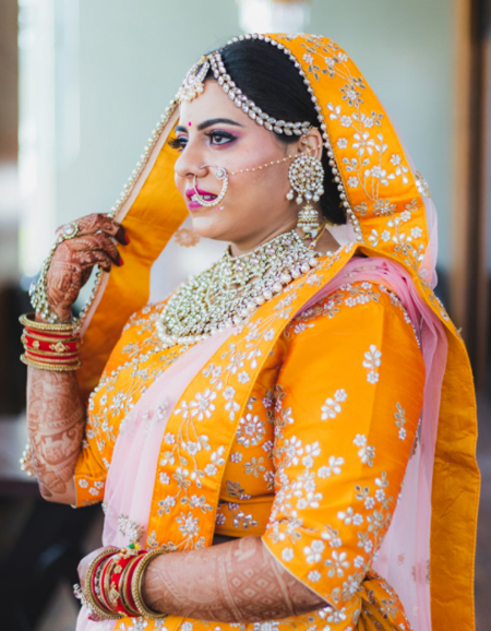 Sally Bahat, một luật sư 28 tuổi đến từ Mumbai, Ấn Độ trong ngày cưới của mình. Ảnh: Twitter