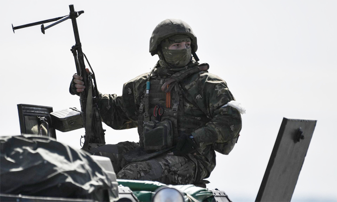 Quân nhân Nga tại tỉnh Kherson, Ukraine ngày 19/4. Ảnh: RIA Novosti.