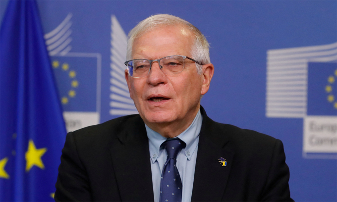 Đại diện cấp cao Liên minh châu Âu phụ trách đối ngoại và an ninh Josep Borrell tại cuộc họp ở Brussels, Bỉ ngày 27/2. Ảnh: Reuters.