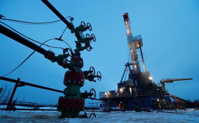 Giàn khoan ở mỏ dầu Yarakta, vùng Irkutsk, Nga, hồi tháng 3/2019. Ảnh: Reuters.