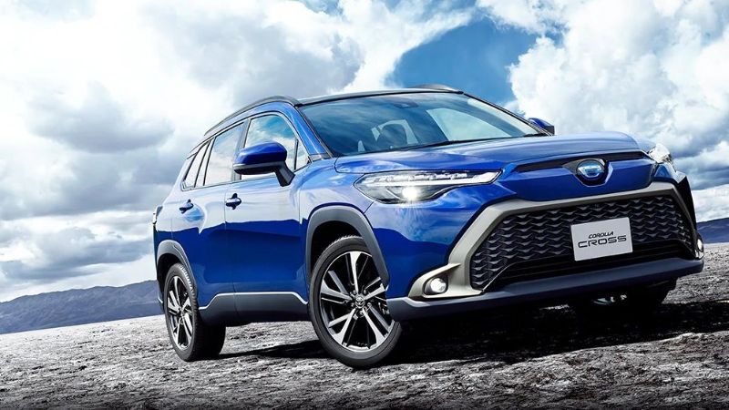 Toyota Corolla Cross sắp bỏ bớt phiên bản chạy xăng - Ảnh 1.