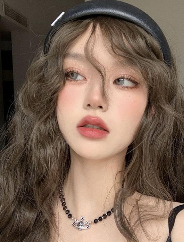 Ngày sinh Âm lịch như cá gặp nước, 2023 tiền chất thành núi-1